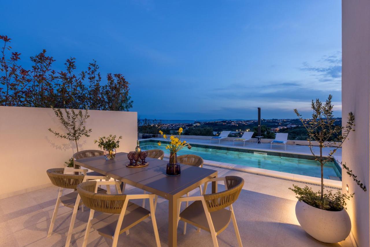 Villa Callista Žrnovnica 外观 照片